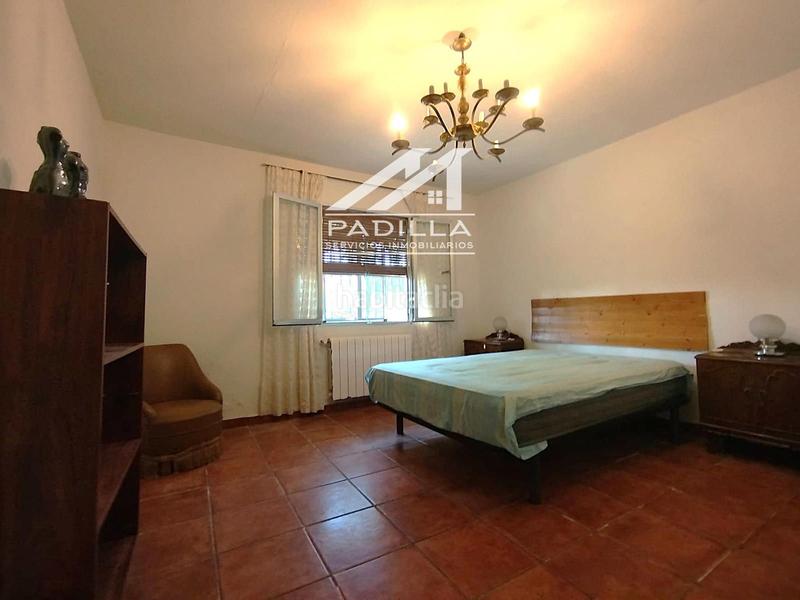 Foto 213cbb57-a6cb-4e45-946c-86237180e974. Chalet  independiente en urbanización ribera del alberche en Escalona