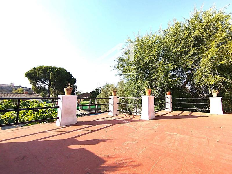 Foto 257f068a-c71a-475f-9a20-8c86d72ac954. Chalet  independiente en urbanización ribera del alberche en Escalona