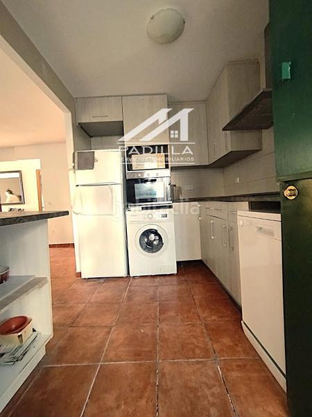 Foto 5a86cabe-3e47-48a5-b402-e19d9a4c6ba2. Chalet  independiente en urbanización ribera del alberche en Escalona