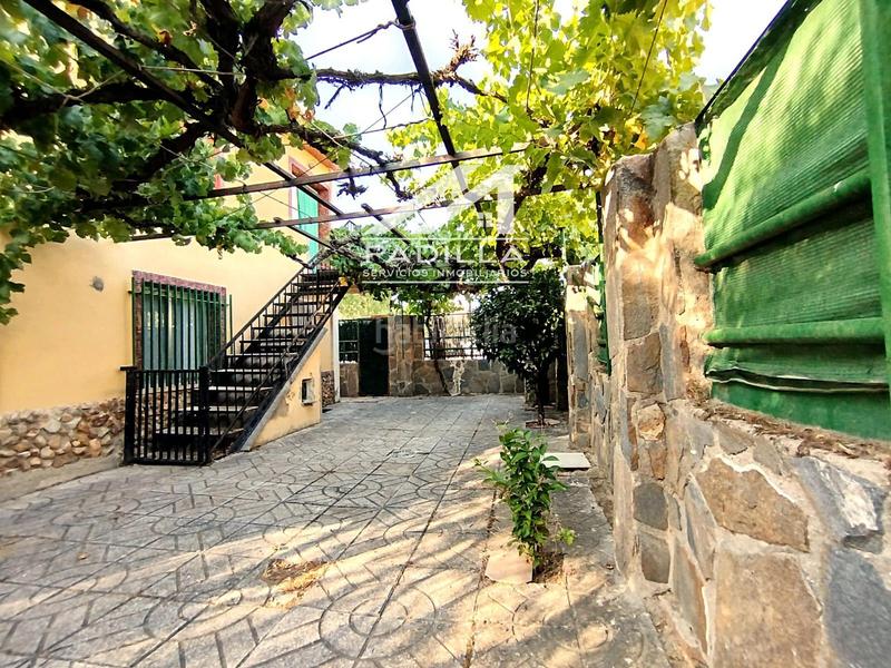 Foto b139616c-407b-4c38-ac58-9af083fc9593. Chalet  independiente en urbanización ribera del alberche en Escalona