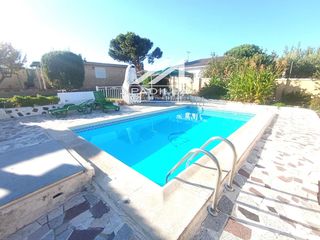 Xalet  Fuenterrabia. Chalet independiente  con piscina de obra