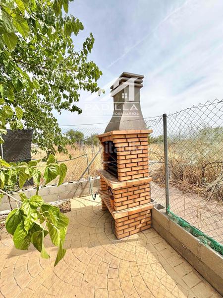 Foto 189f5098-0dcb-4d84-8118-0daf9e154c12. Casa aparellada amb calefacció aparcament a Ventas de Retamosa (Las)