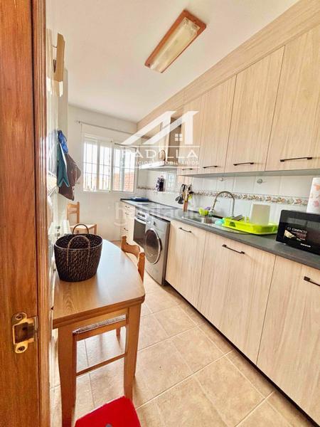 Foto b17269ae-ce63-47d0-b5c1-e7d13d1bdd2e. Casa aparellada amb calefacció aparcament a Ventas de Retamosa (Las)