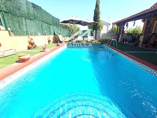 Chalet  Greco. Chalet para entrar a vivir con piscina de obra