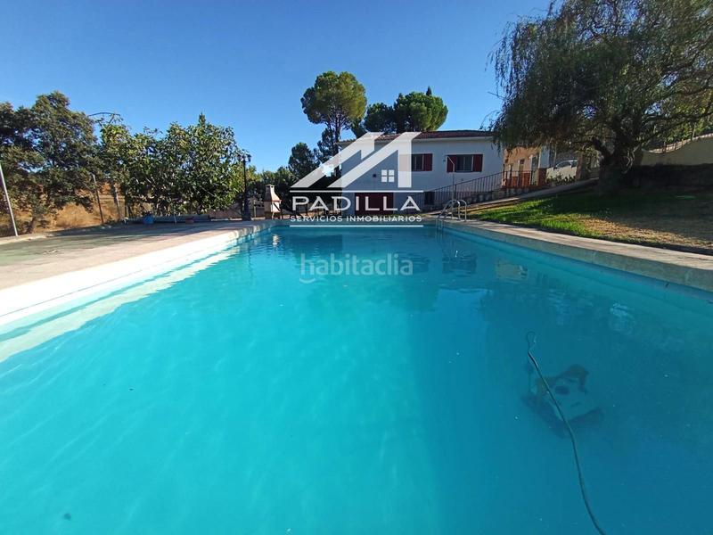 Foto 86a6551f-ced5-4f6d-a099-295d4a8151a8. Chalet avec chauffage parking piscine dans Méntrida