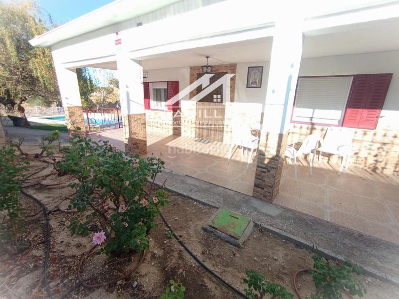 Foto fe4f01ec-f143-45cb-8286-ee4f96730059. Chalet avec chauffage parking piscine dans Méntrida