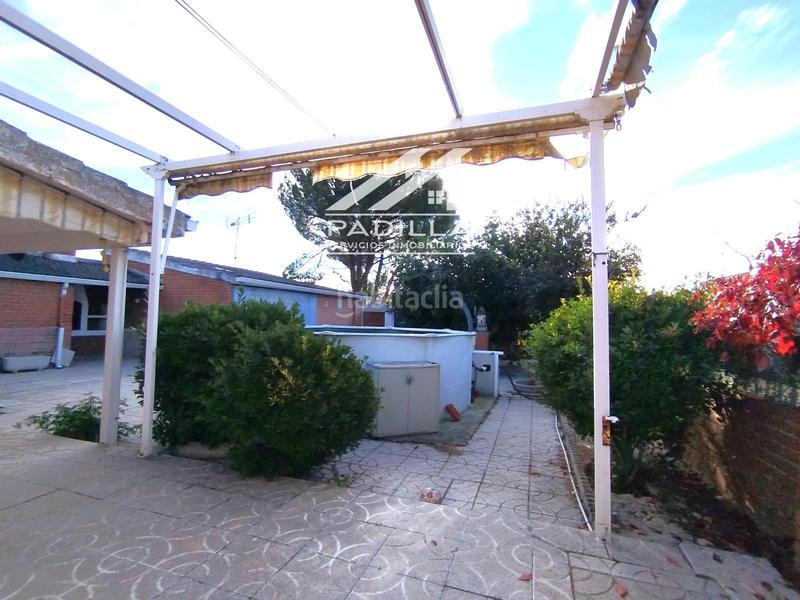 Foto 052f9b87-6498-4488-874b-5ba923518555. Chalet  independiente en Escalona