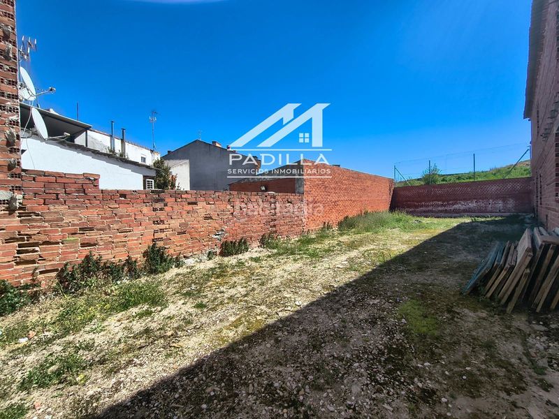 Foto dba08102-7b65-4629-aef8-a7ee141e54dd. Casa unifamiliar céntrica con 320m de parcela en Casarrubios del Monte