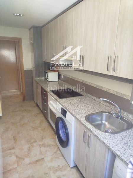 Foto cb4d3d9a-5850-453a-b5c4-7982c6fa769b. Piso  con ascensor en Méntrida