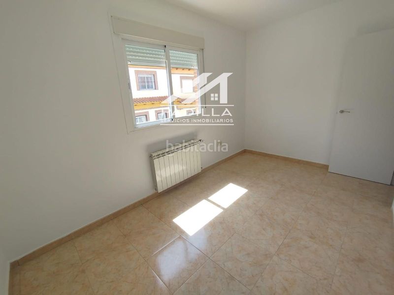 Foto c5378d9e-f487-4eb7-8904-6f5f461cb49b. Casa adossada amb calefacció aparcament a Méntrida