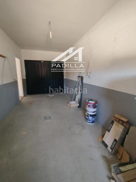 Foto eeed6695-9bcf-4858-b277-3b7df62c95b6. Casa adossada amb calefacció aparcament a Méntrida