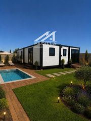 Chalet in Méntrida. Casa modular a estrenar en urbanización