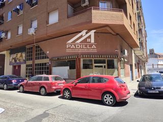 Local Comercial  Gil de albornoz. Local en venta en calle cardenal gil de albornoz