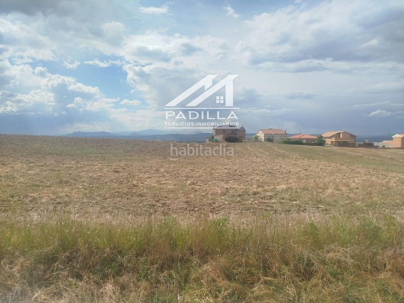 Foto ca54f685-74c2-49e2-b593-bc5729d1ee71. Finca rústica a Méntrida