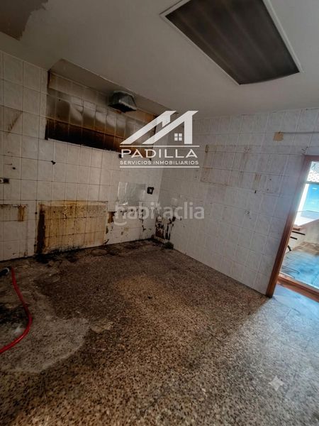 Foto f69bf45c-6db5-4e84-b097-bb3682f65bc0. Local comercial a Torrijos