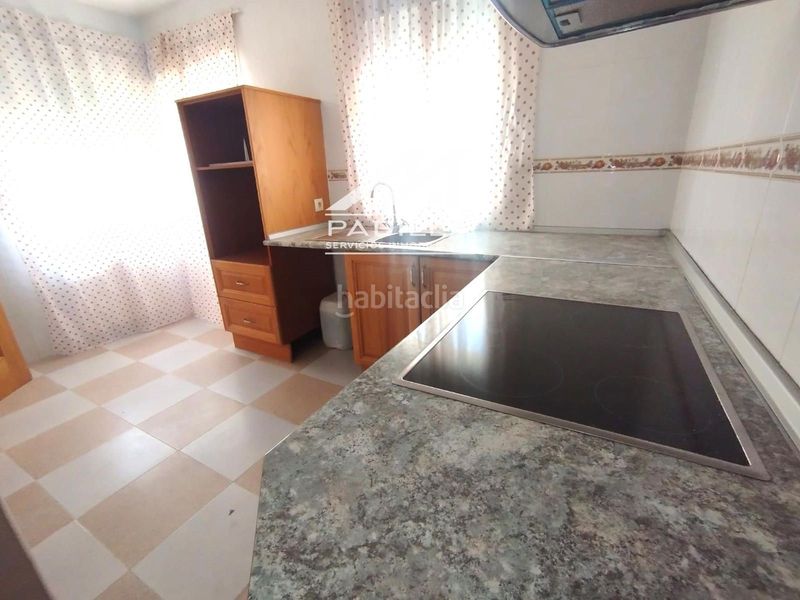Foto ea53154e-c4f2-4a62-97c7-75381d5c4fec. Casa adossada amb calefacció a Méntrida