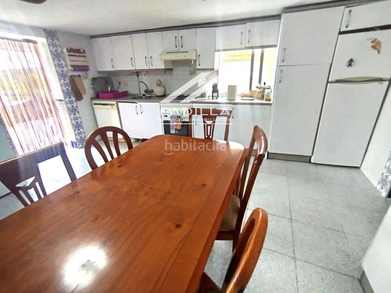 Foto b959671b-bb76-4e57-a163-a9bede98712e. Xalet amb calefacció aparcament piscina a Méntrida