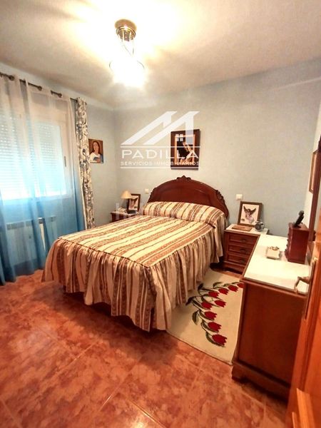 Foto f20bfeed-f367-4825-b863-b4b53f9e6d9d. Chalet en Méntrida