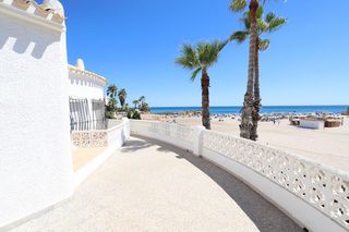 Lloguer Xalet a Cabo Roig. Villa cala capitan en la playa