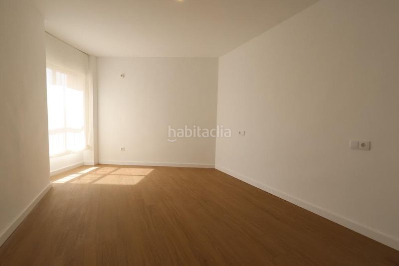 Foto 28f34551-7203-48bc-8f22-aa977619a0cd. Apartament amb aparcament piscina a La Zenia Orihuela