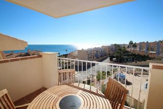 Àtic a Aguamarina. Atico con solarium en campoamor