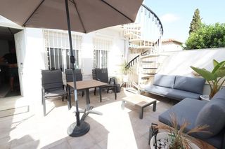 Haus in Plaza de las Dalias