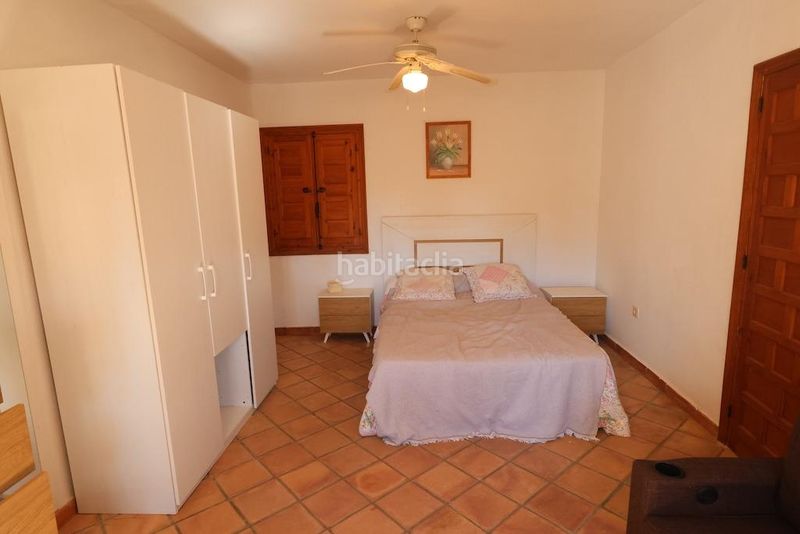 Foto 1e3b745b-e70e-493d-bb75-fe22bbbc7433. Chalet mit parking pool in Cabo Roig Orihuela