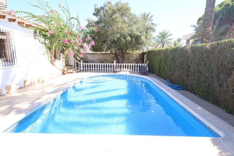 Foto 36ef0834-29a0-47a2-938b-161c7caa7ef6. Chalet mit parking pool in Cabo Roig Orihuela