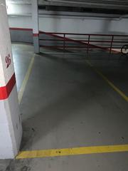 Car parking in Carrer de Verntallat 17