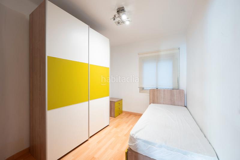 Foto 97228a49-3ea6-4b8a-91bd-98ed22887e8e. Piso  venta zona maragall en Guinardó Barcelona