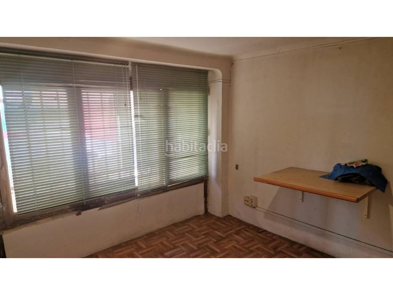Foto 497802e8-54aa-451c-a7c2-c65a9f203861. Local comercial a Barri Antic Manresa