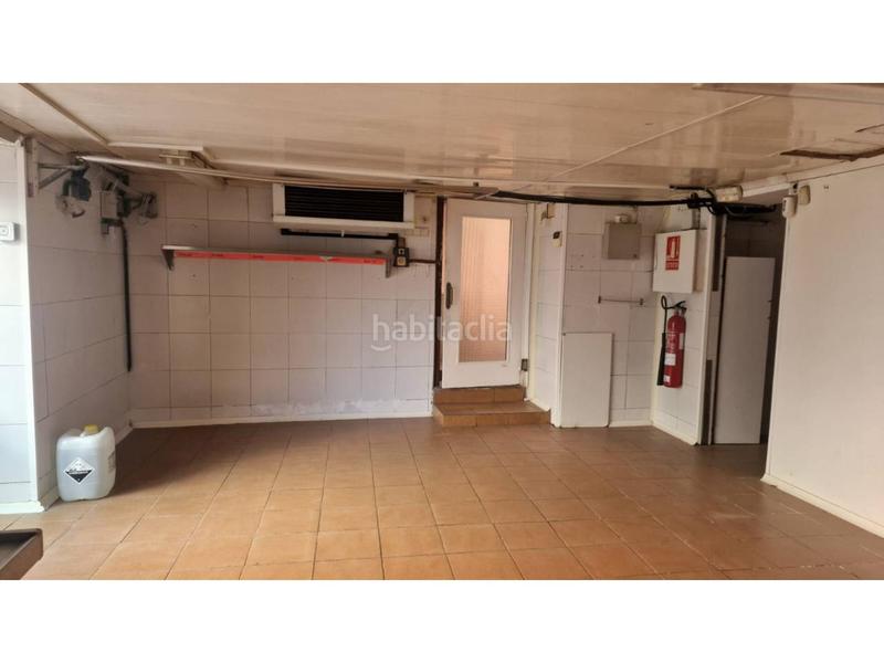 Foto 924663af-56d7-4ba7-8e36-a022cca2d5ab. Local comercial a Barri Antic Manresa