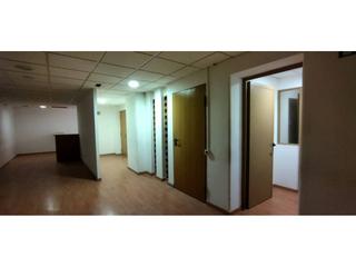 Lloguer Oficina a Barri Antic. Fantástico entresuelo con más de 300m2!!!