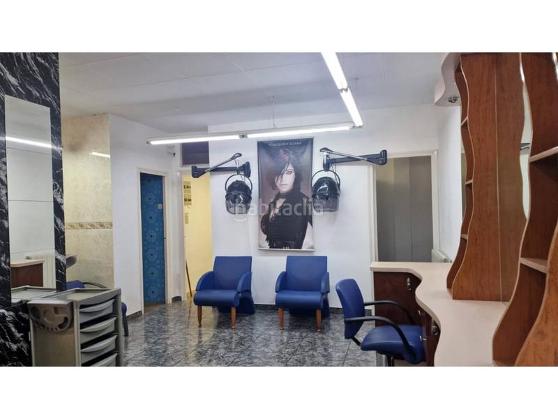 Foto 0f377e13-5475-4954-97f5-29c5dc319ae6. Local comercial local en venta zona font capellans en Manresa