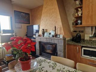 Haus in Barri Mion - Puigberenguer. Casa en venta zona mion