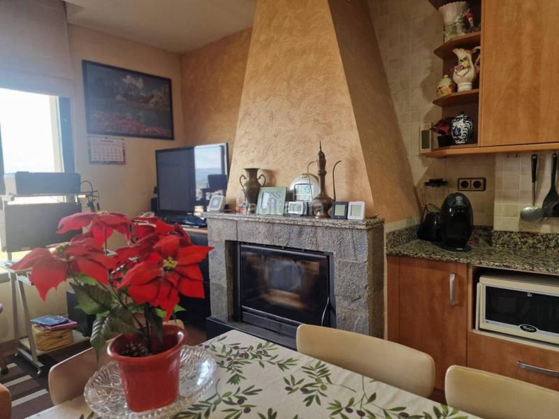 Foto 191bc1db-0818-4ac8-93d8-7d857819b2db. Casa amb calefacció aparcament a Barri Mion - Puigberenguer Manresa