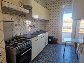 Affitto Appartamento in Font dels Capellans - Sagrada Familia. Piso en ctra de vic