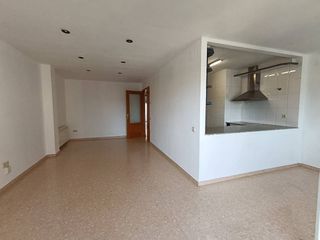 Lloguer Pis a Bases de Manresa - Carretera de Santpedor. Piso en venta en ctra. de santpedorbases de manresa08242