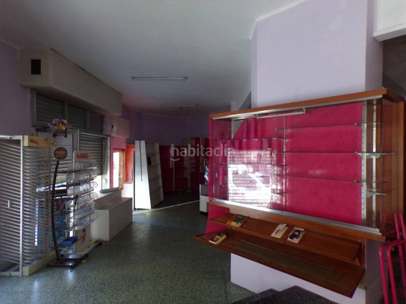 Foto 42e51d0e-a599-4764-b16c-cbf476552cb7. Local comercial a Escodines Manresa