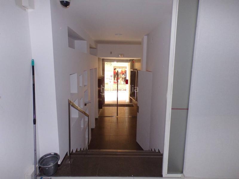 Foto b17e1ac2-7363-44b4-8204-dd60f873be81. Business premise in Barri Antic Manresa