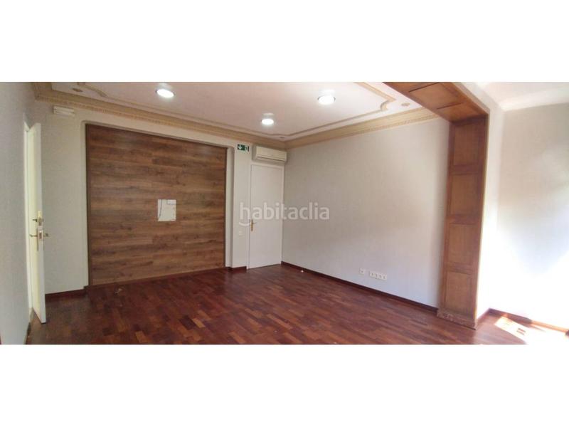 Foto 01d50b66-d88f-49a4-8723-376099675ec4. Location bureau avec chauffage dans Centre - Passeig i Rodalies Manresa