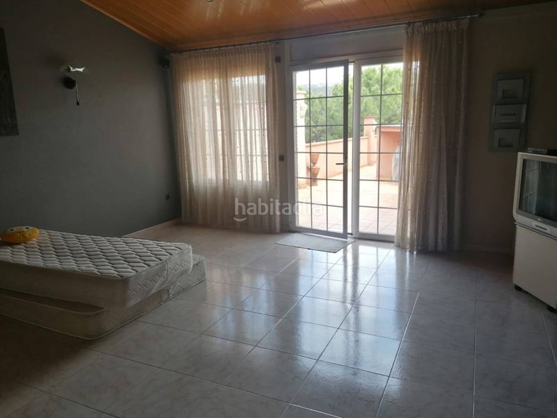 Foto 40bd6199-1f33-42c3-a577-c02640981e14. Casa amb calefacció aparcament piscina a Balsareny