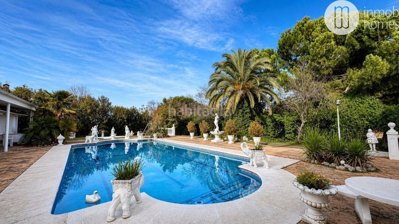 Foto e318af98-abd9-4ce6-b2a2-f308ea24393a. Xalet amb calefacció aparcament piscina a Bonanza Boadilla del Monte