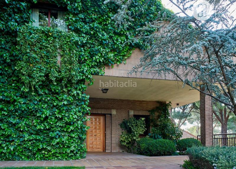 Foto 5b5dedc1-ca2a-48c3-910e-92339bbf4209. Chalet impresionante villa en monte alina, pozuelo de alarcon en Pozuelo de Alarcón