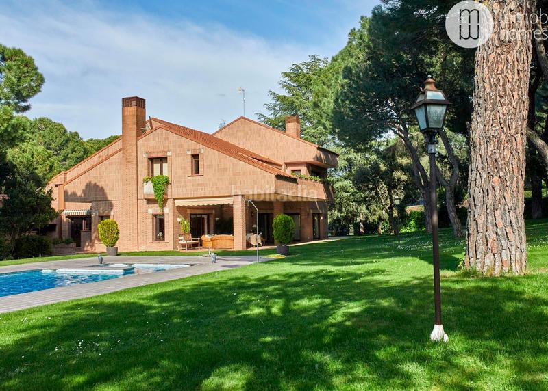 Foto 7b56c1ec-9b32-4b10-9131-4f512dd7f900. Chalet impresionante villa en monte alina, pozuelo de alarcon en Pozuelo de Alarcón