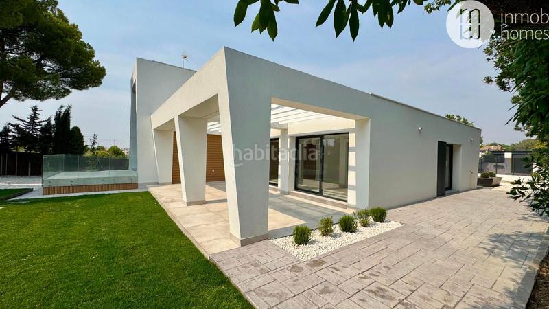 Foto 0a3144a1-59ae-4470-a0e3-74820f43e2b2. Chalet mit heizung parking pool in Bonanza Boadilla del Monte