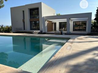 Xalet  Playa de sitges. A estrenar modernidad y lujo chalet independiente en bonanza