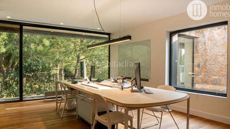 Foto bdbc8535-78ae-43ae-bd02-803c717900c5. Chalet moderno chalet independiente estilo nordico en Las Lomas en Boadilla del Monte