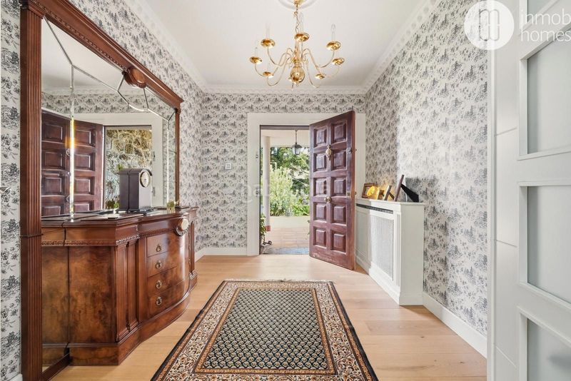 Foto 5a7cc6df-52aa-4115-a74b-bbc948bf3c09. Xalet amb calefacció aparcament piscina a Las Lomas Boadilla del Monte