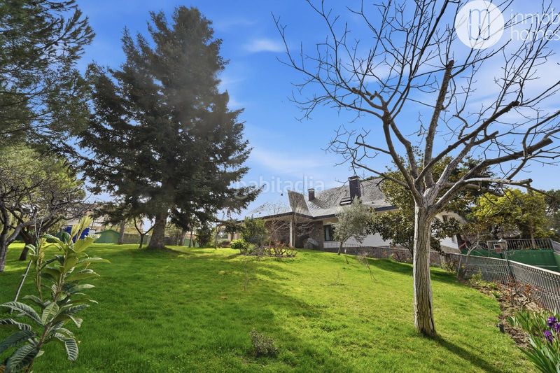 Foto 78a138ea-1ea5-479e-98f9-f1b48ccaecb4. Xalet amb calefacció aparcament piscina a Las Lomas Boadilla del Monte